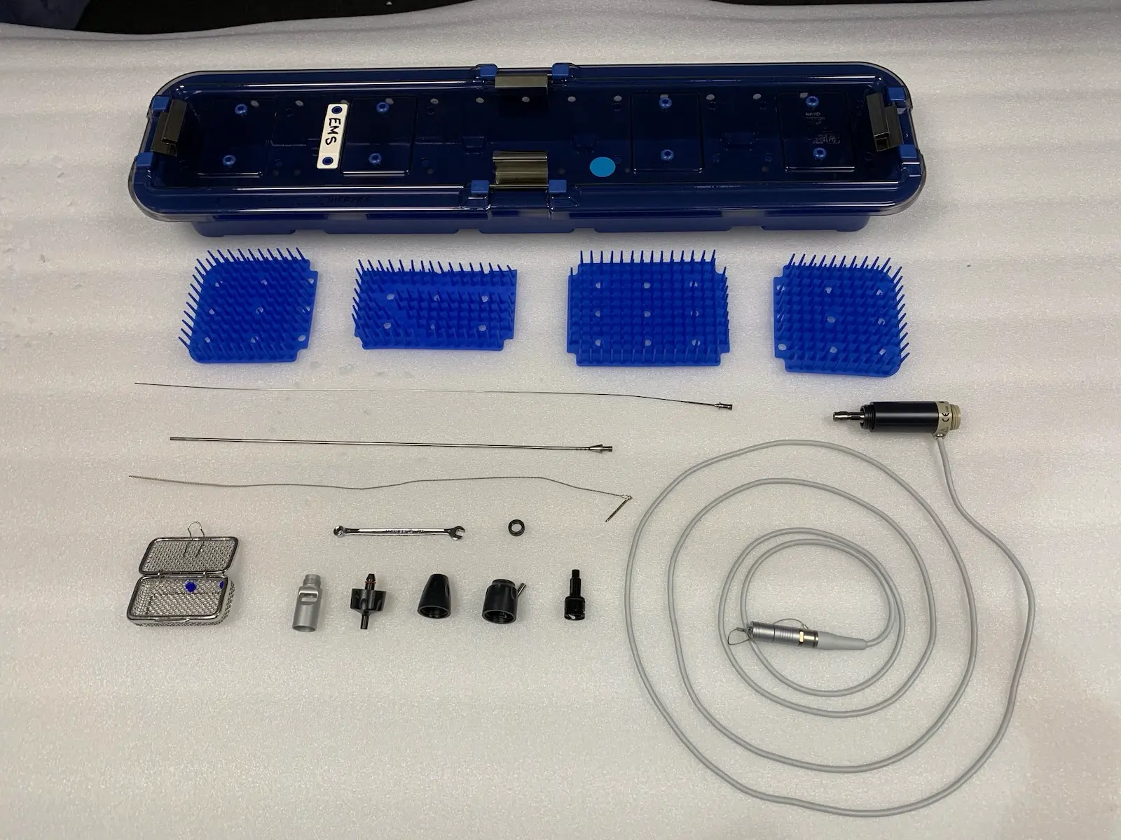 EMS Boston Swiss LithoClast DH05756 Ultrasound w Sterilization Tray & Accs