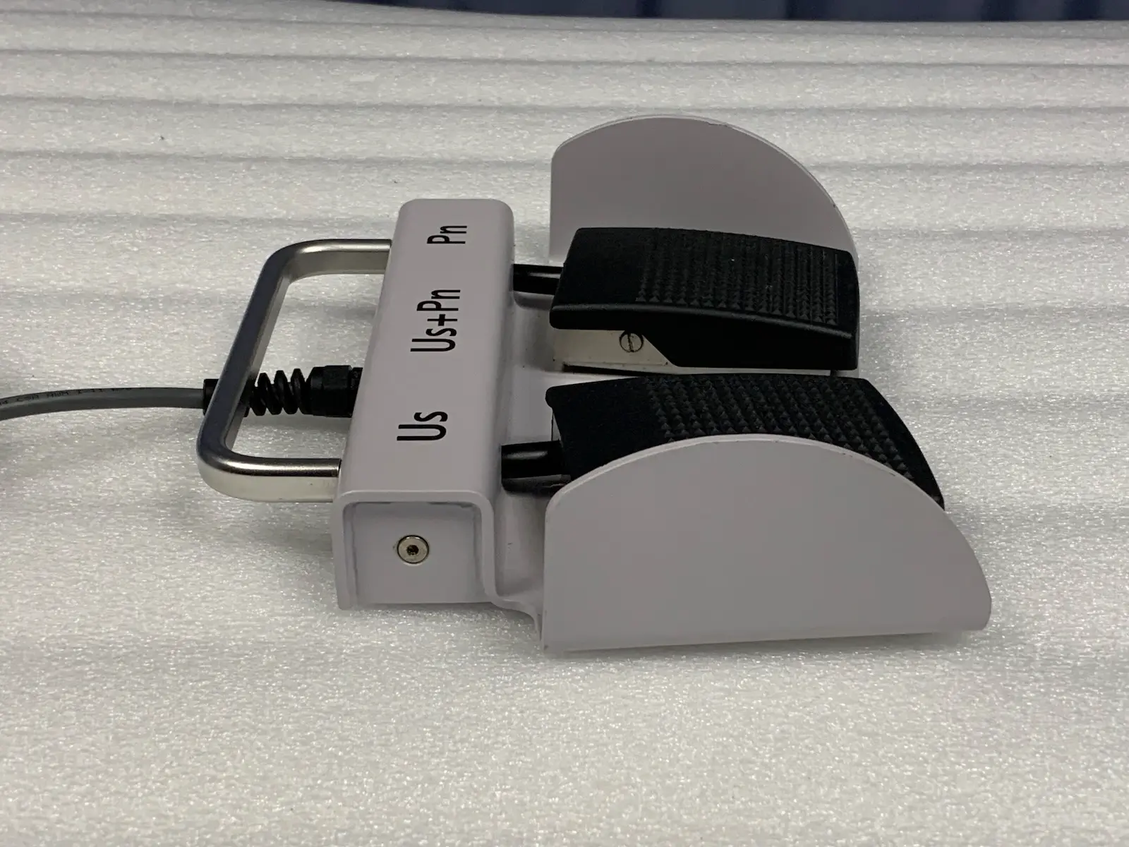 EMS Electro Medical Systems EK-166 Footswitch Foot Pedal Controller