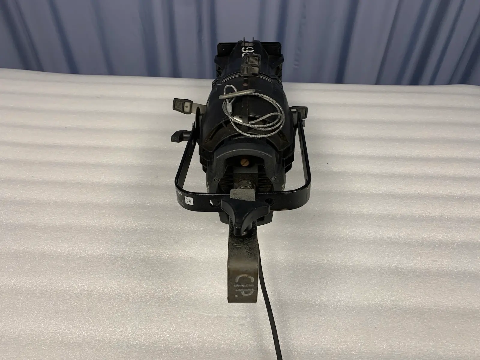 ETC CE Source Four 750 Ellipsoidal Fixture Light - No. 26º Degrees