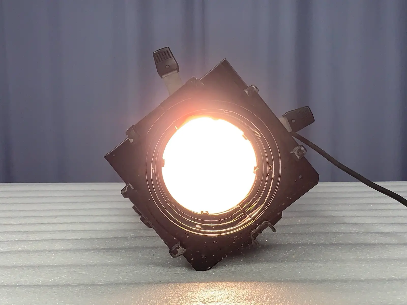 ETC CE Source Four 750 Ellipsoidal Fixture Light - No. 26º Degrees