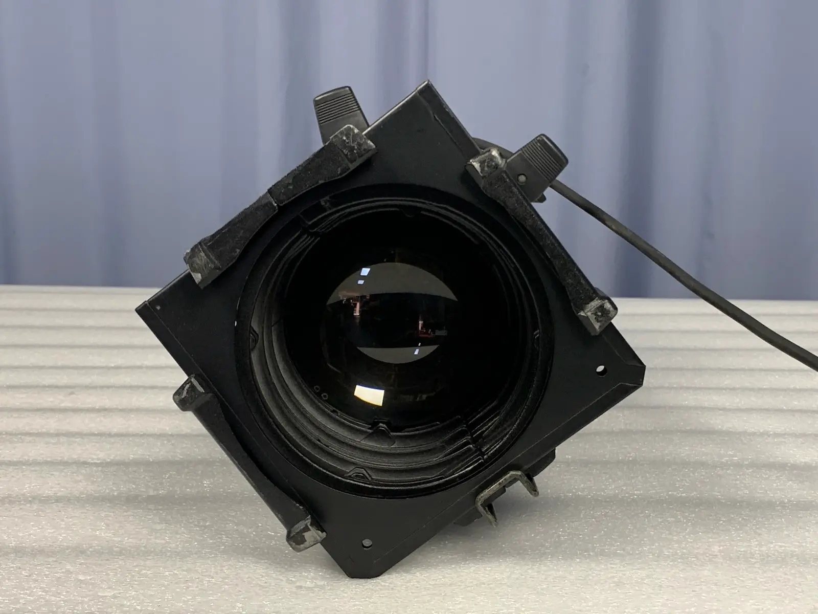 ETC CE Source Four 750 Ellipsoidal Fixture Light - No. 26º Degrees