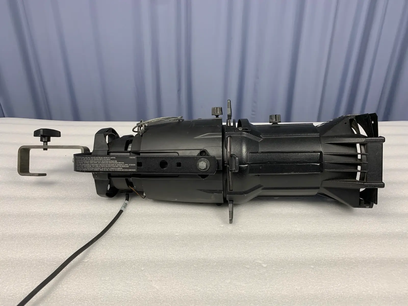 ETC CE Source Four 750 Ellipsoidal Fixture Light - No. 26º Degrees