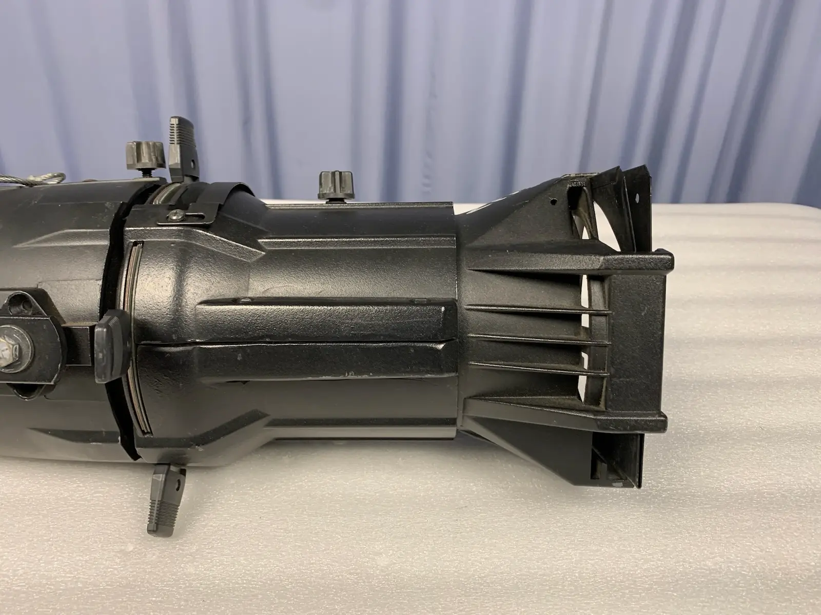 ETC CE Source Four 750 Ellipsoidal Fixture Light - No. 26º Degrees