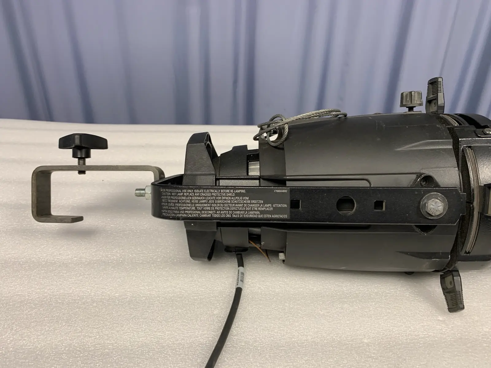 ETC CE Source Four 750 Ellipsoidal Fixture Light - No. 26º Degrees