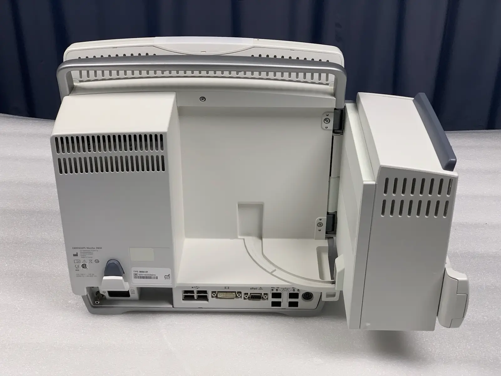 GE Healthcare Carescape B650 Patient Monitor - V2 6PAC Version 2