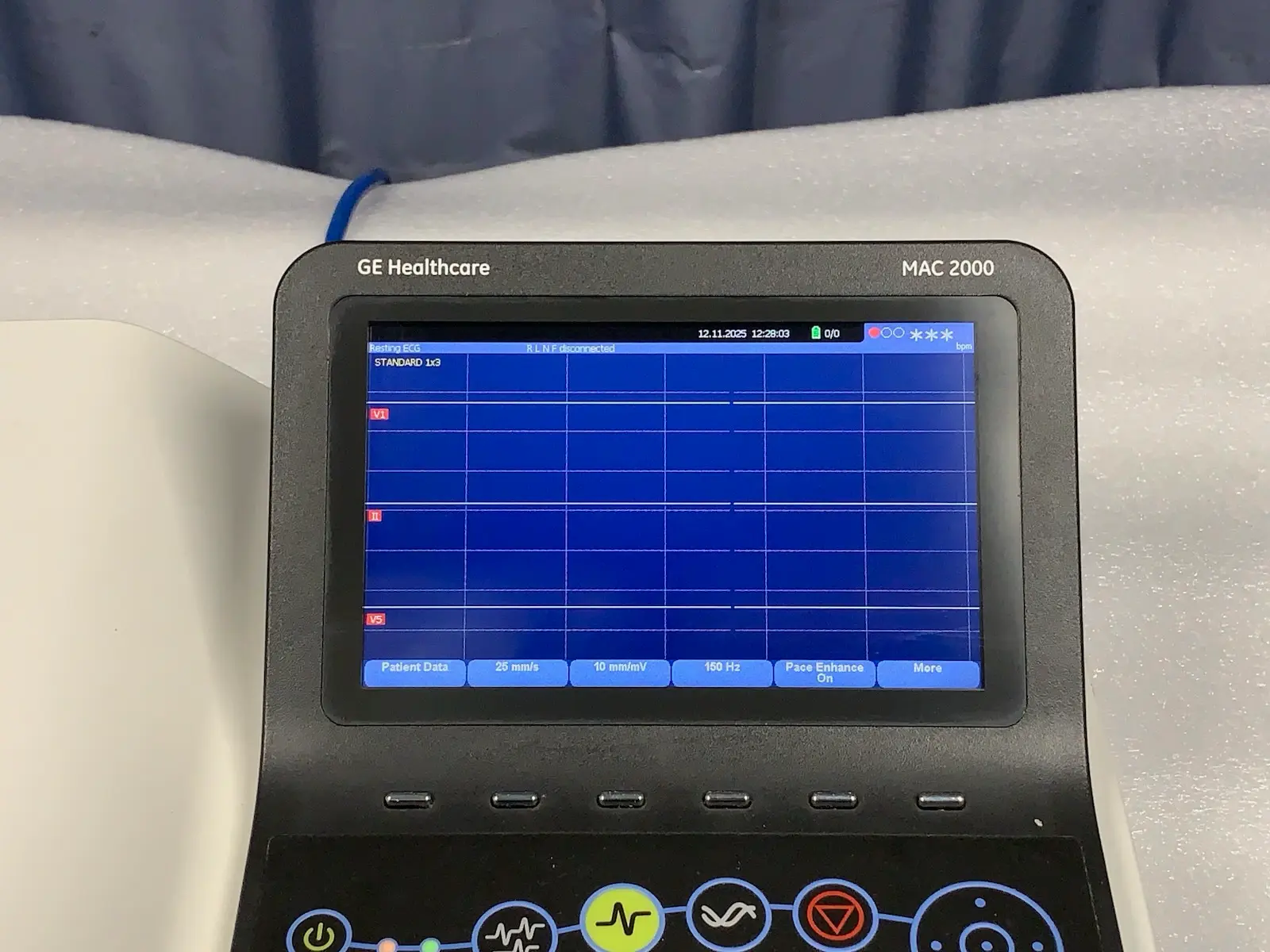 GE MAC 2000 12 Channel Resting ECG Electrcardiograph w Multi-Link
