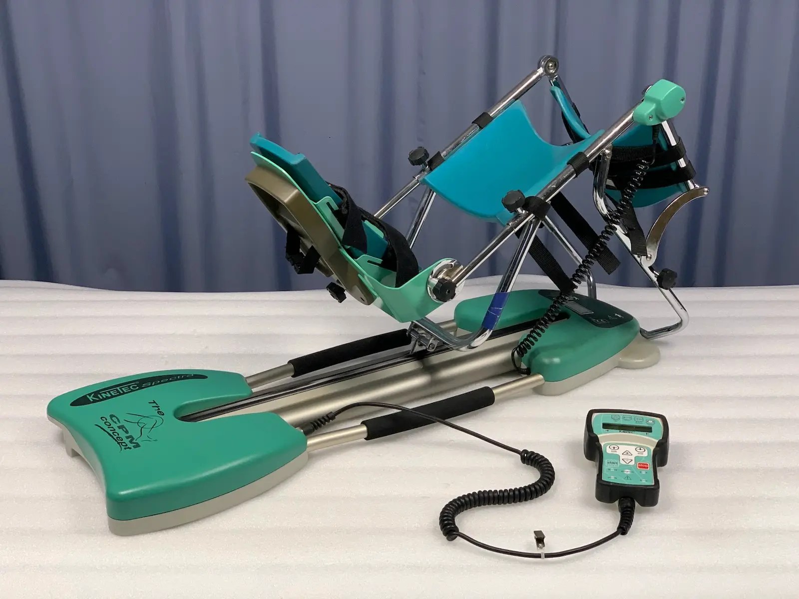 Kinetec Spectra CPM Continuous Passive Motion Knee Therapy Rehab Machine #2