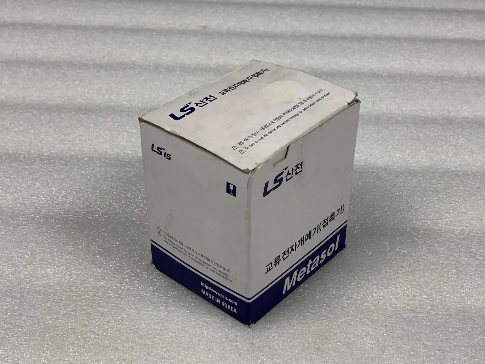 LS Electric Metasol MC-40A 230VAC 3-pole Electric Magnetic Contactor