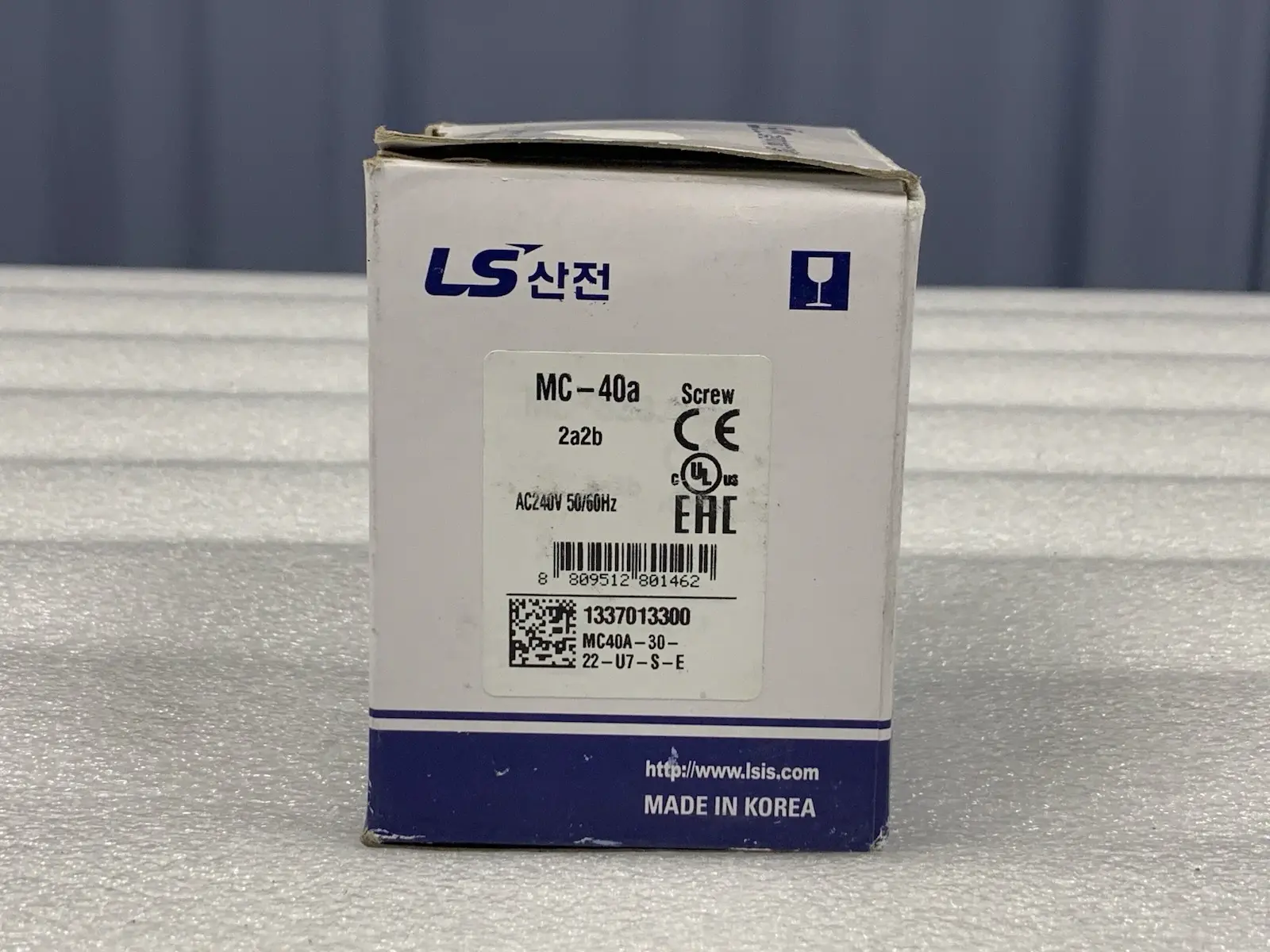 LS Electric Metasol MC-40A 230VAC 3-pole Electric Magnetic Contactor