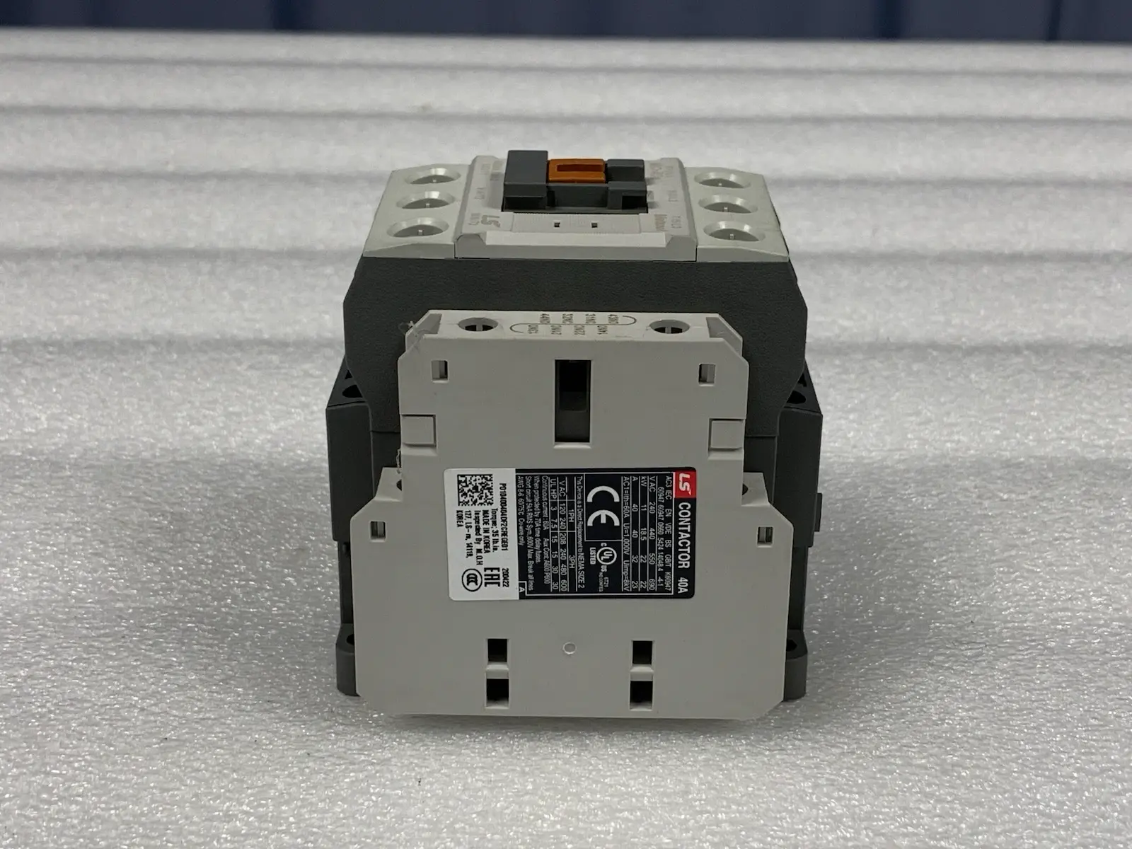 LS Electric Metasol MC-40A 230VAC 3-pole Electric Magnetic Contactor