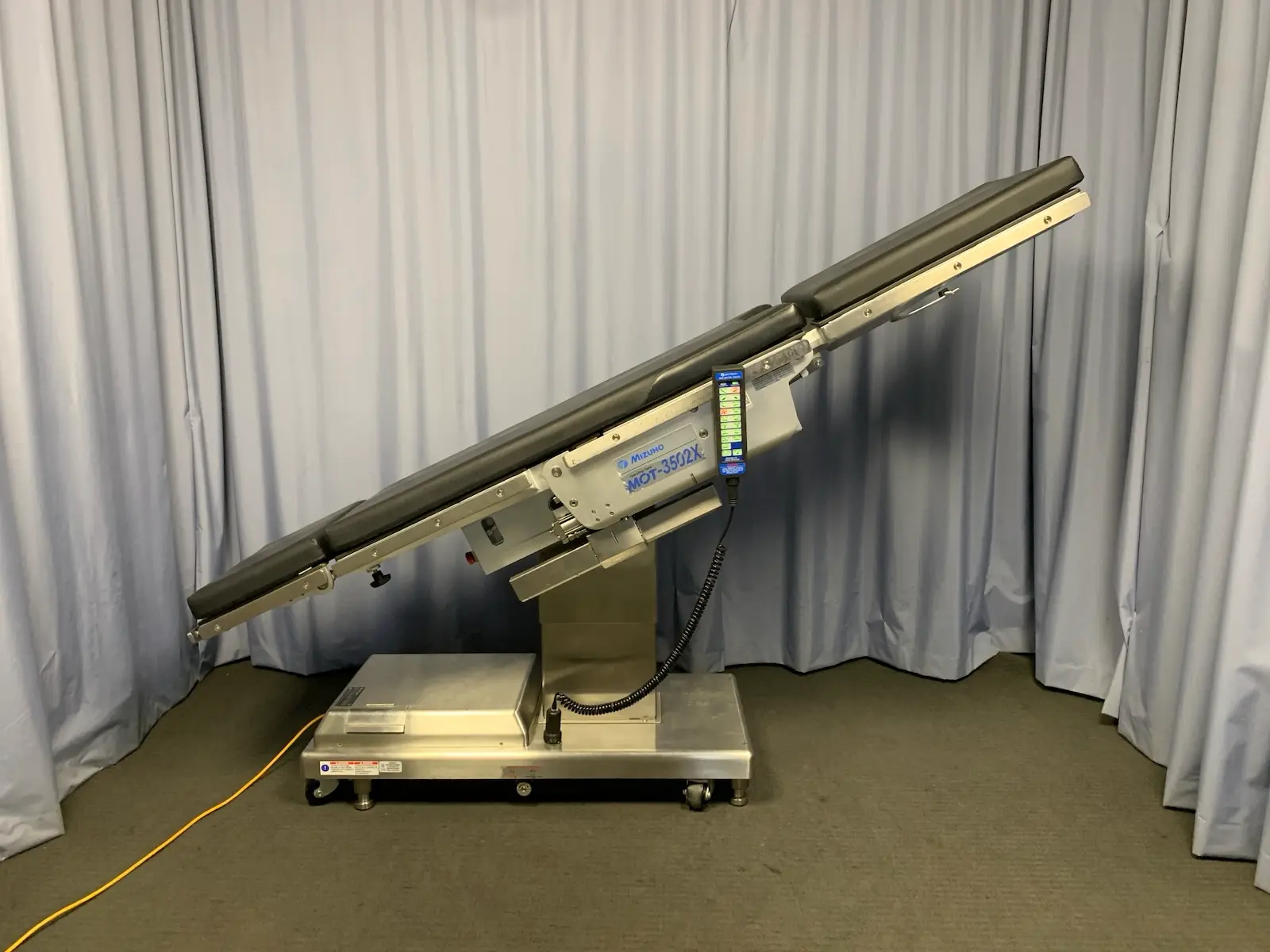 Mizuho MOT-3502X 315kg Max Surgical Operating Table w Mattress + Hand Control