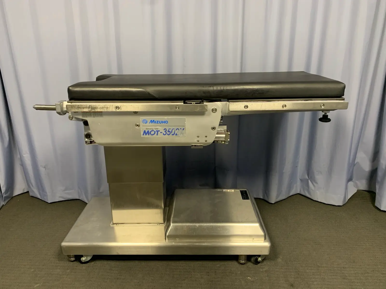 Mizuho MOT-3502X 315kg Max Surgical Operating Table w Mattress + Hand Control