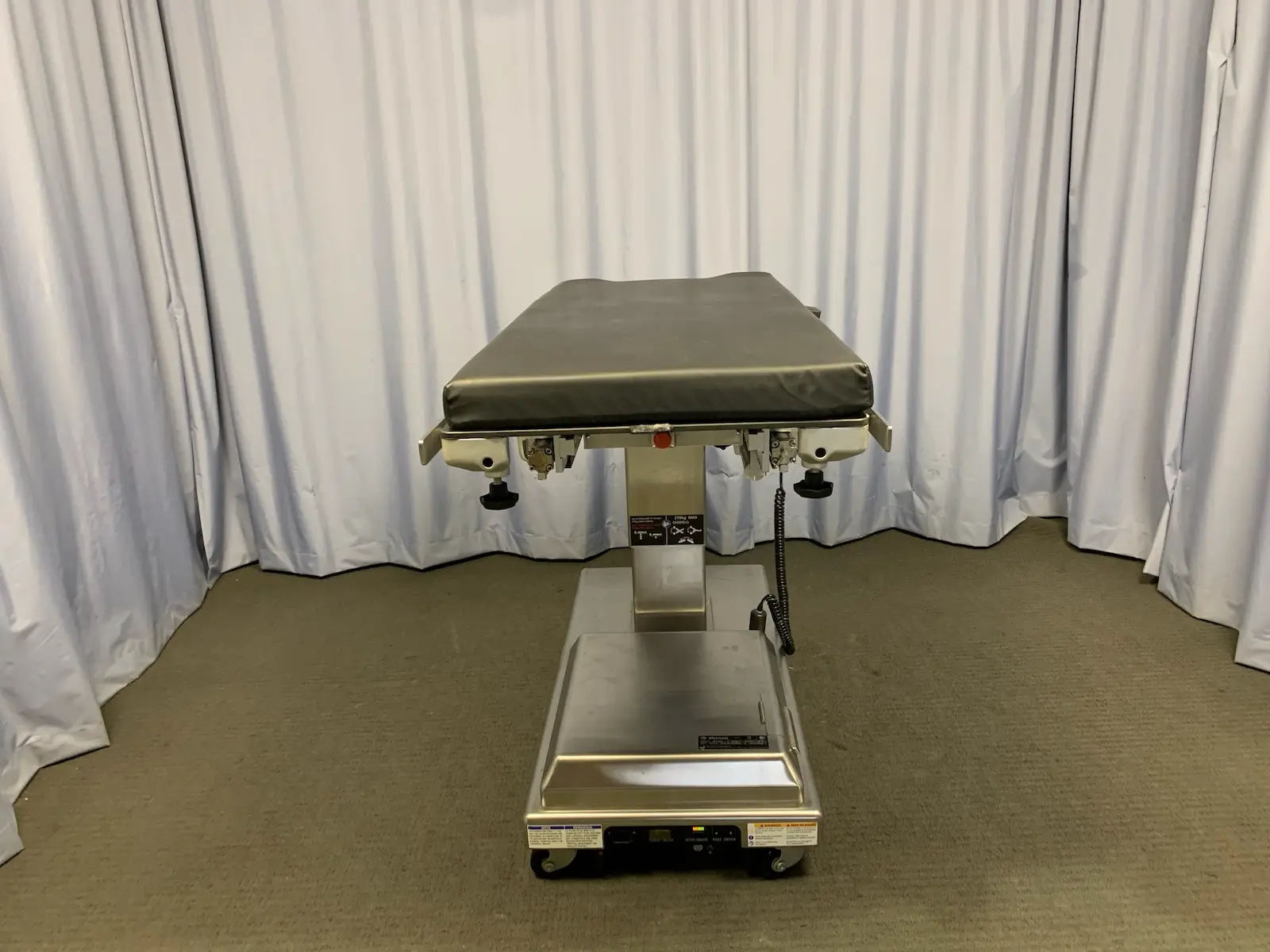 Mizuho MOT-3502X 315kg Max Surgical Operating Table w Mattress + Hand Control