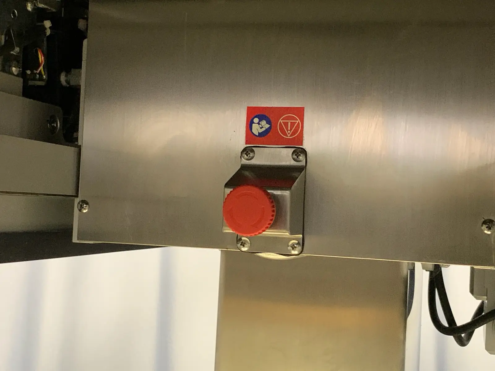 Mizuho MOT-3502X 315kg Max Surgical Operating Table w Mattress + Hand Control