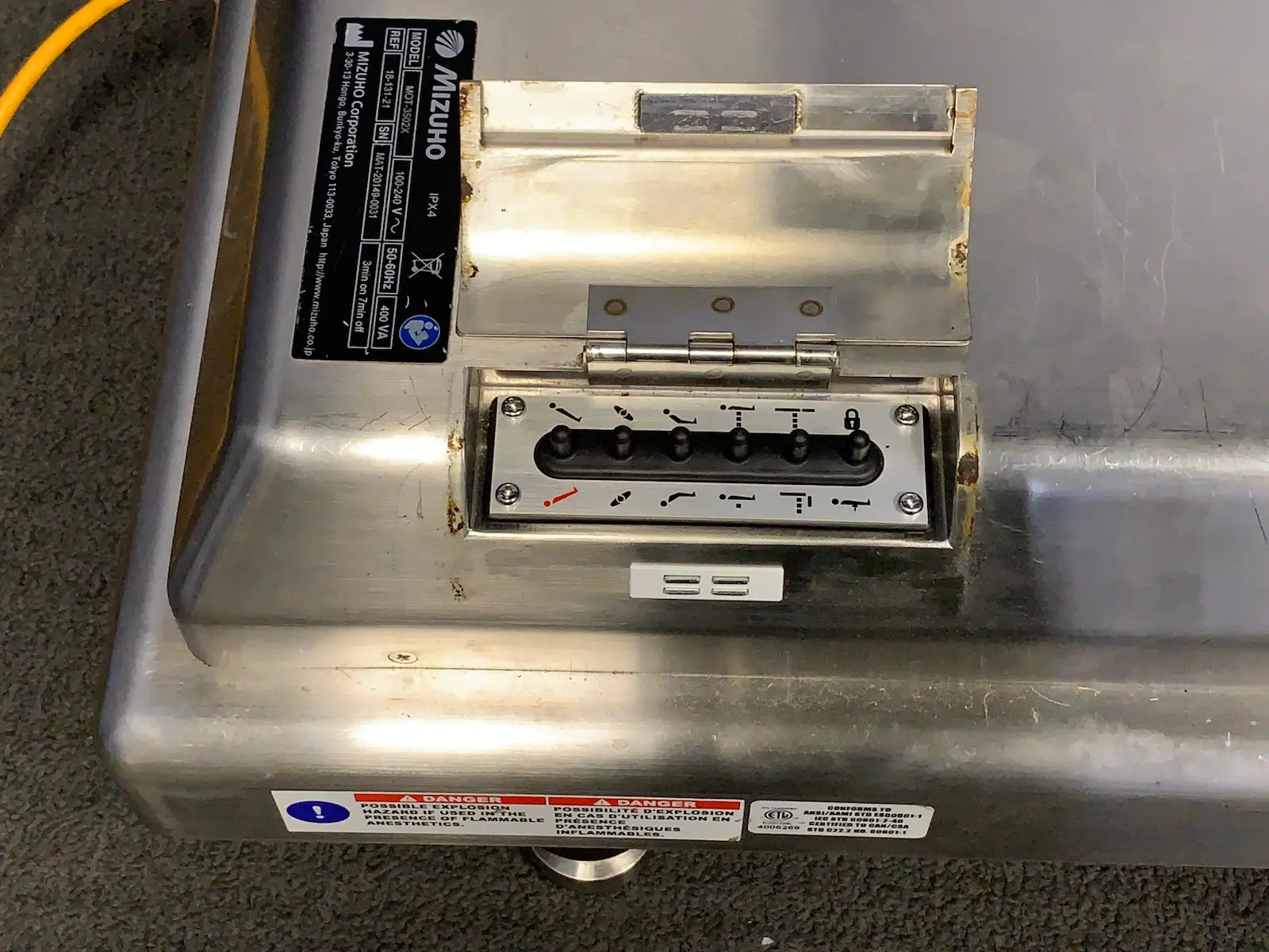 Mizuho MOT-3502X 315kg Max Surgical Operating Table w Mattress + Hand Control