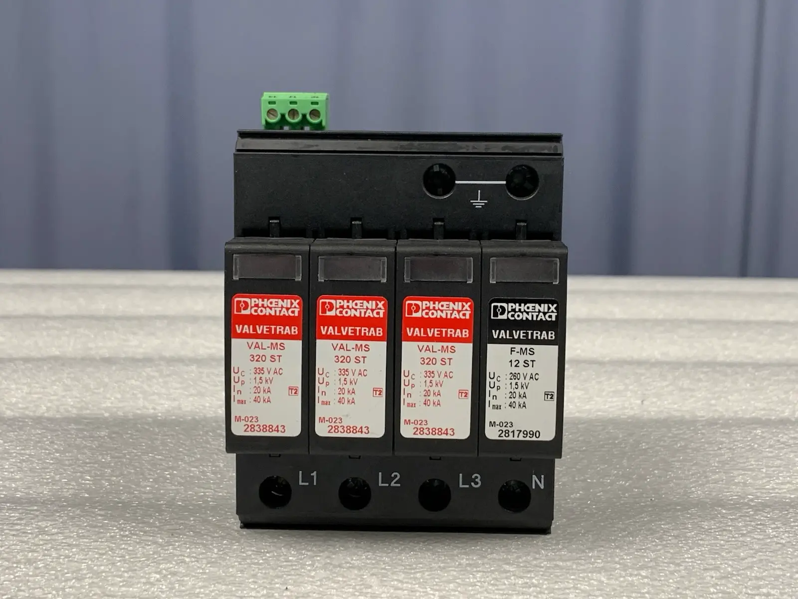 Phoenix Contact VAL-MS 320/3+1/FM 2859181 Surge Arrester