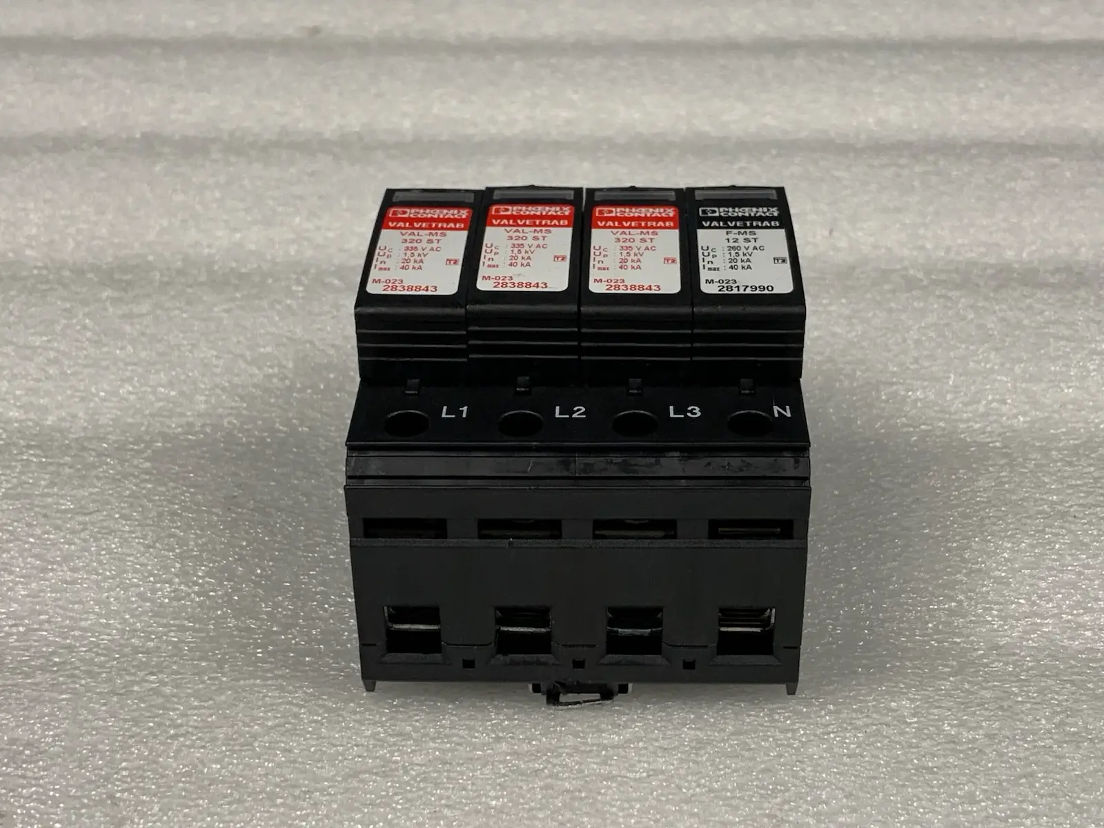 Phoenix Contact VAL-MS 320/3+1/FM 2859181 Surge Arrester