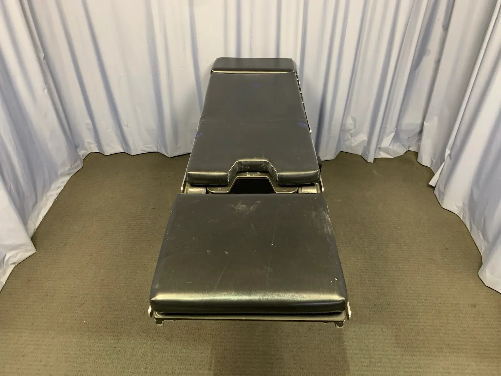 Steris Amsco 3085 SP Surgical Table w Accs - Issue