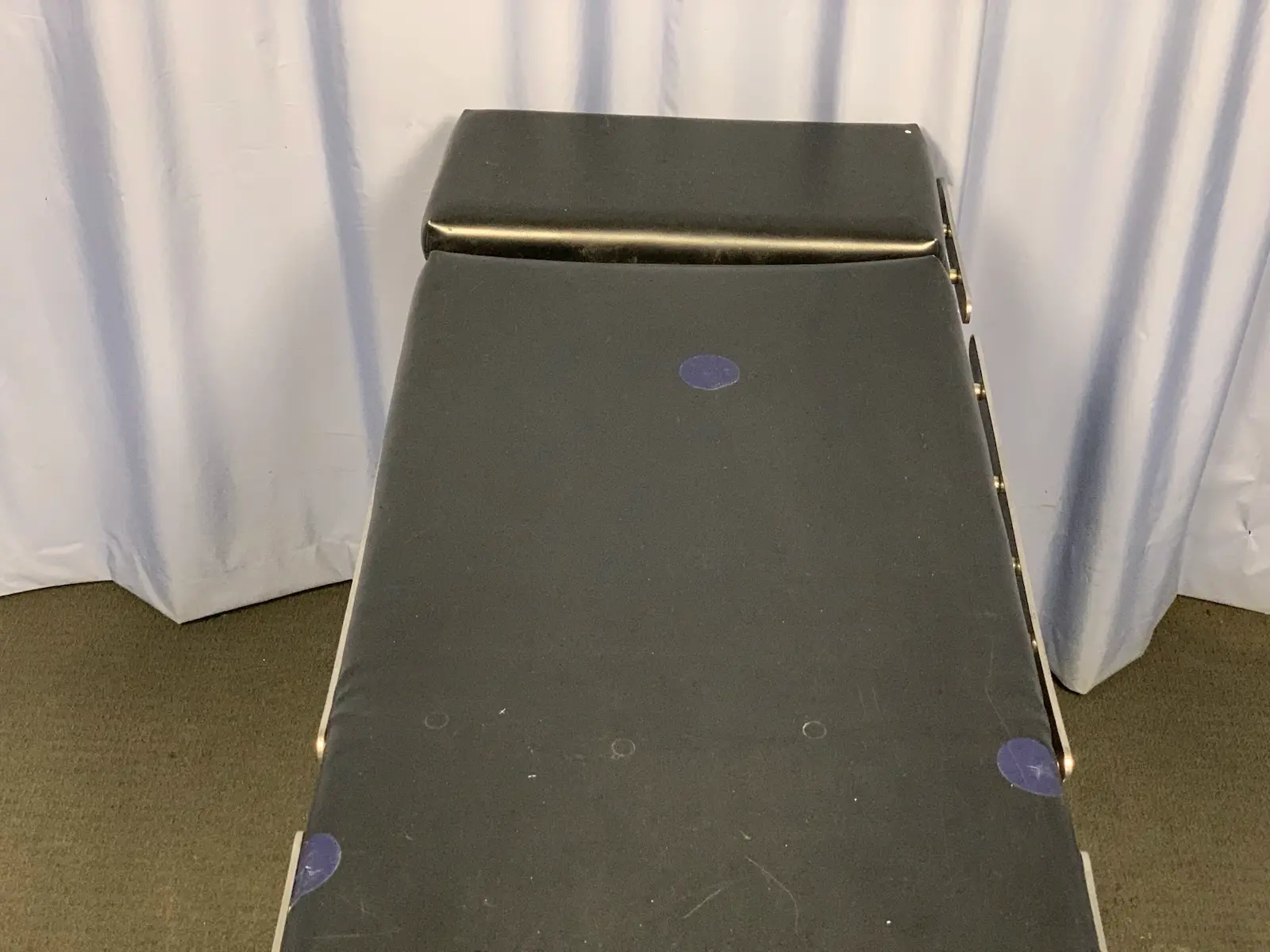 Steris Amsco 3085 SP Surgical Table w Accs - Issue