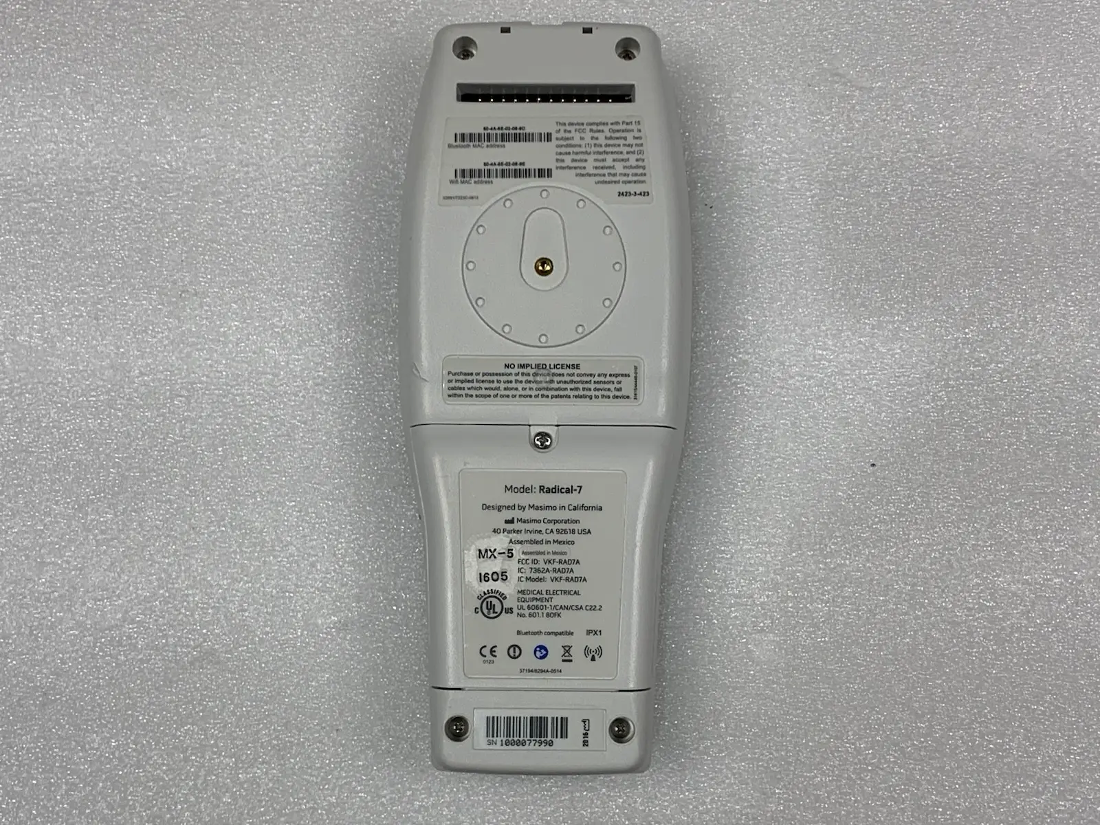 Masimo Radical-7 Signal Extraction Pulse CO-Oximeter w Charging Station - RDS-1