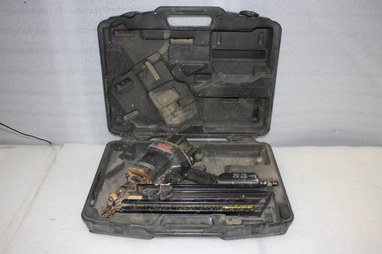 Senco SN751XP FramePro 751XP Pneumatic Framing Nail Gun