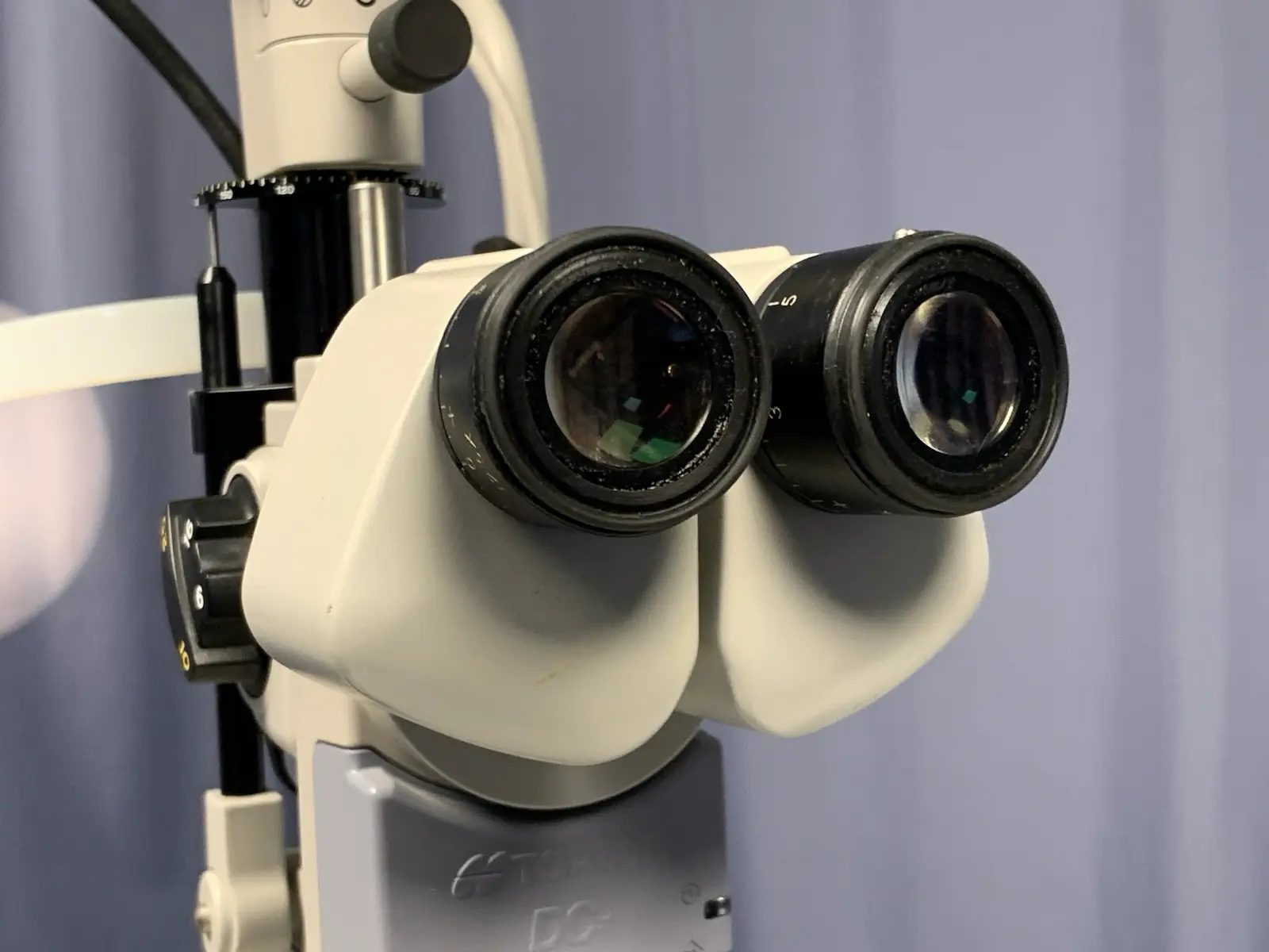 Topcon SL-D7 Class I Slit Lamp w DC-1 Digital Camera Unit & Tonometer Mount