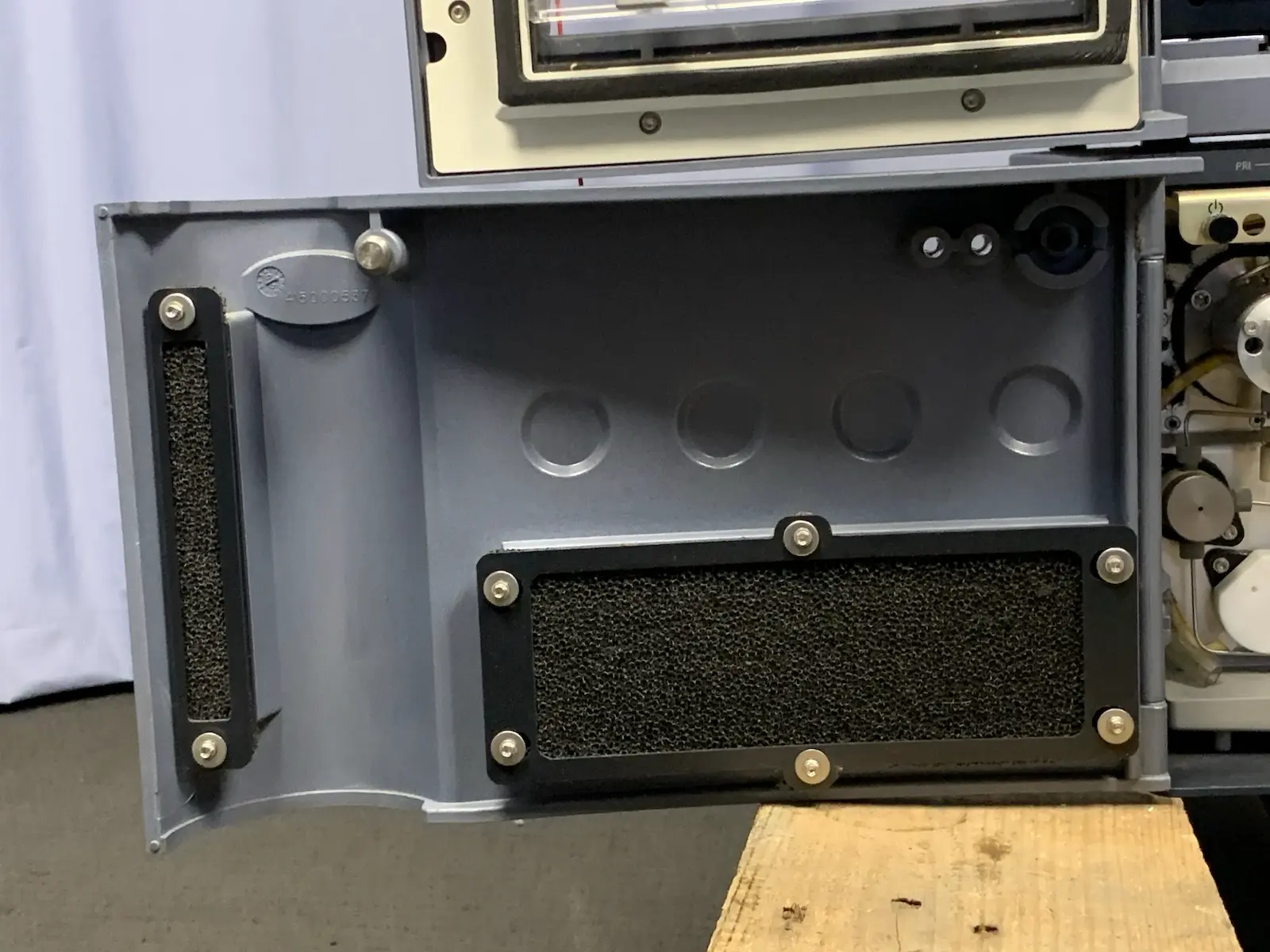 Waters Acquity UPLC System w Sample 186015005 & Binary Solvent 186015001 Manager - Image 7