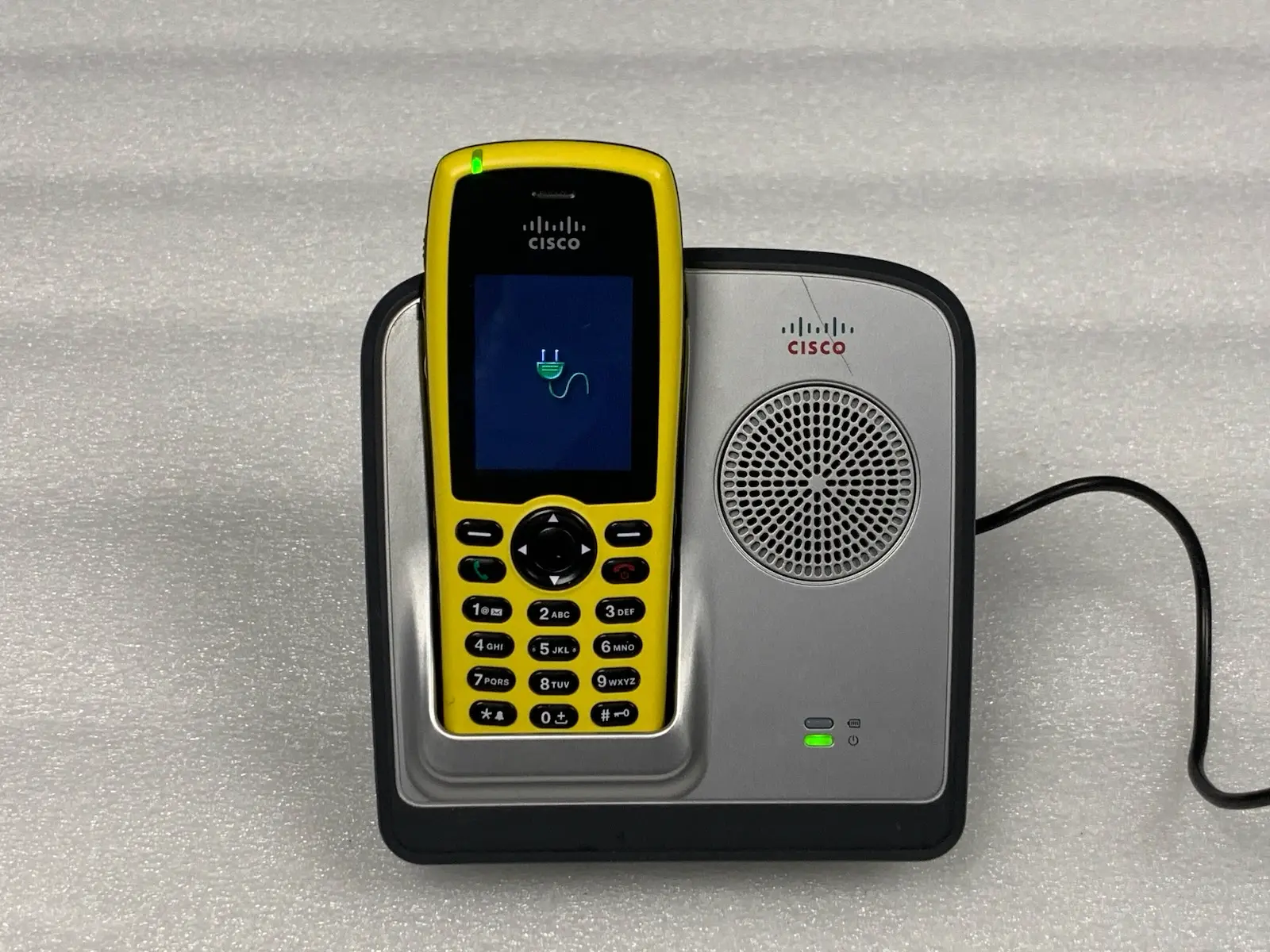 6x Cisco 7925 CP-7925G-EX Unified Wireless IP Phone Bundle Yellow ATEX/IECEx