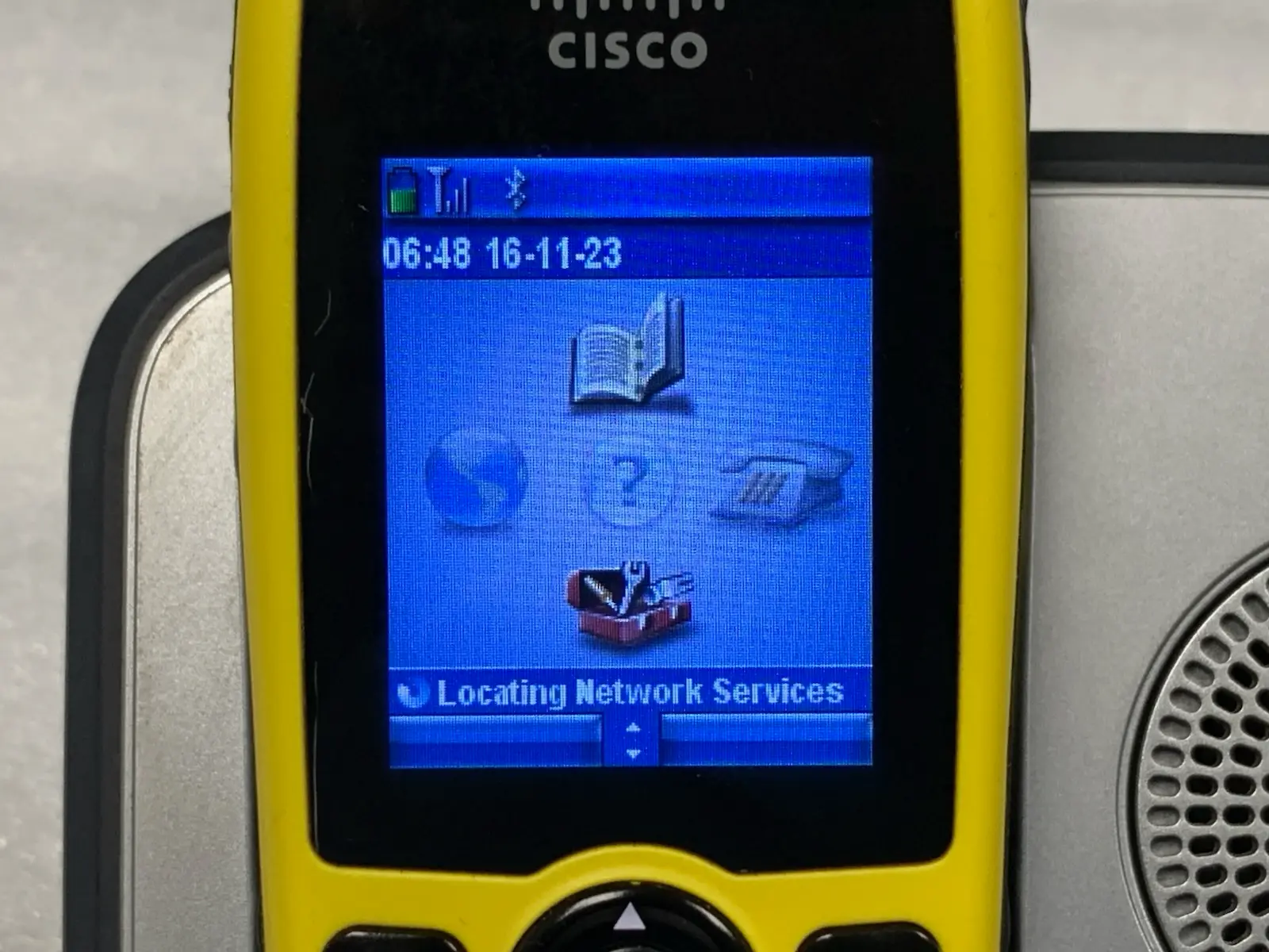 6x Cisco 7925 CP-7925G-EX Unified Wireless IP Phone Bundle Yellow ATEX/IECEx