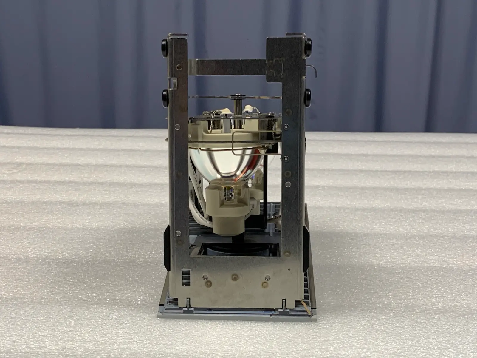 Carl Zeiss 304977-9037-000 Xenon Lamp Module 180W for OPMI Lumera 700 S8