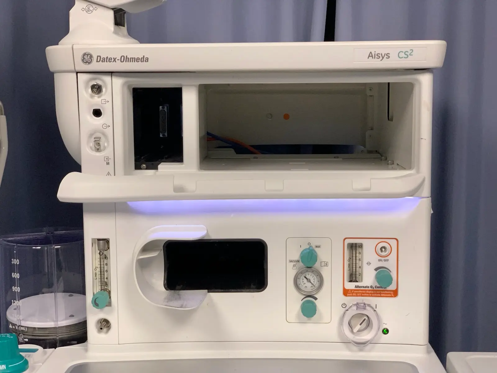 GE Datex Ohmeda Aisys CS2 Anesthesia Carestation w Accs 1011-9050-000