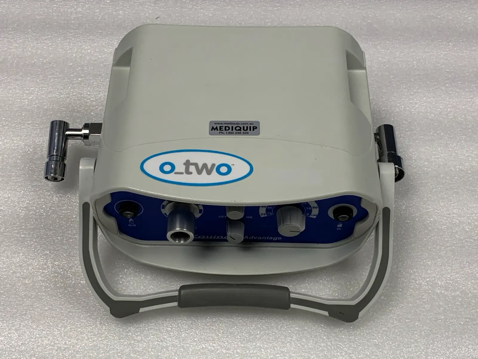 O-Two Equinox Advantage w Hoses & Accessories