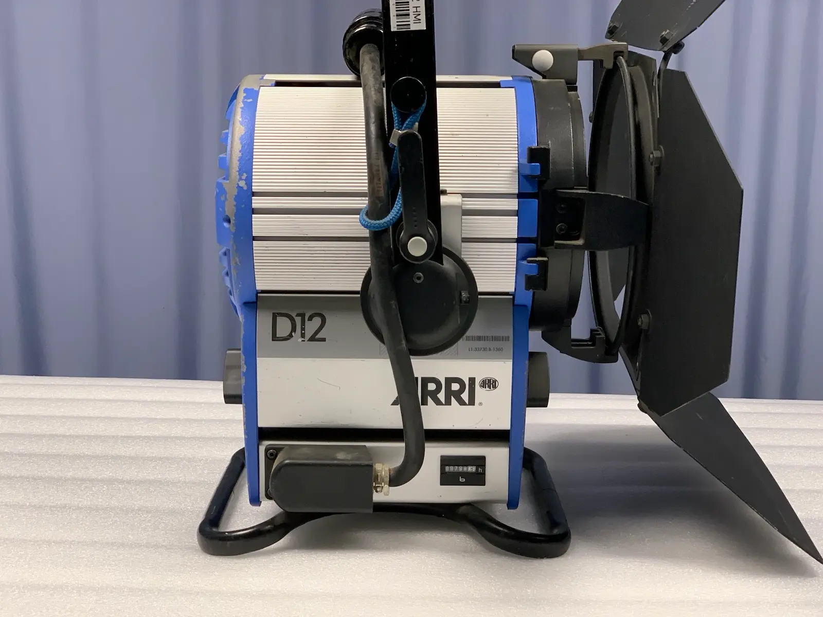 ARRI Daylight D12 Professional Film Studio HMI 1200W Fresnel Head Light