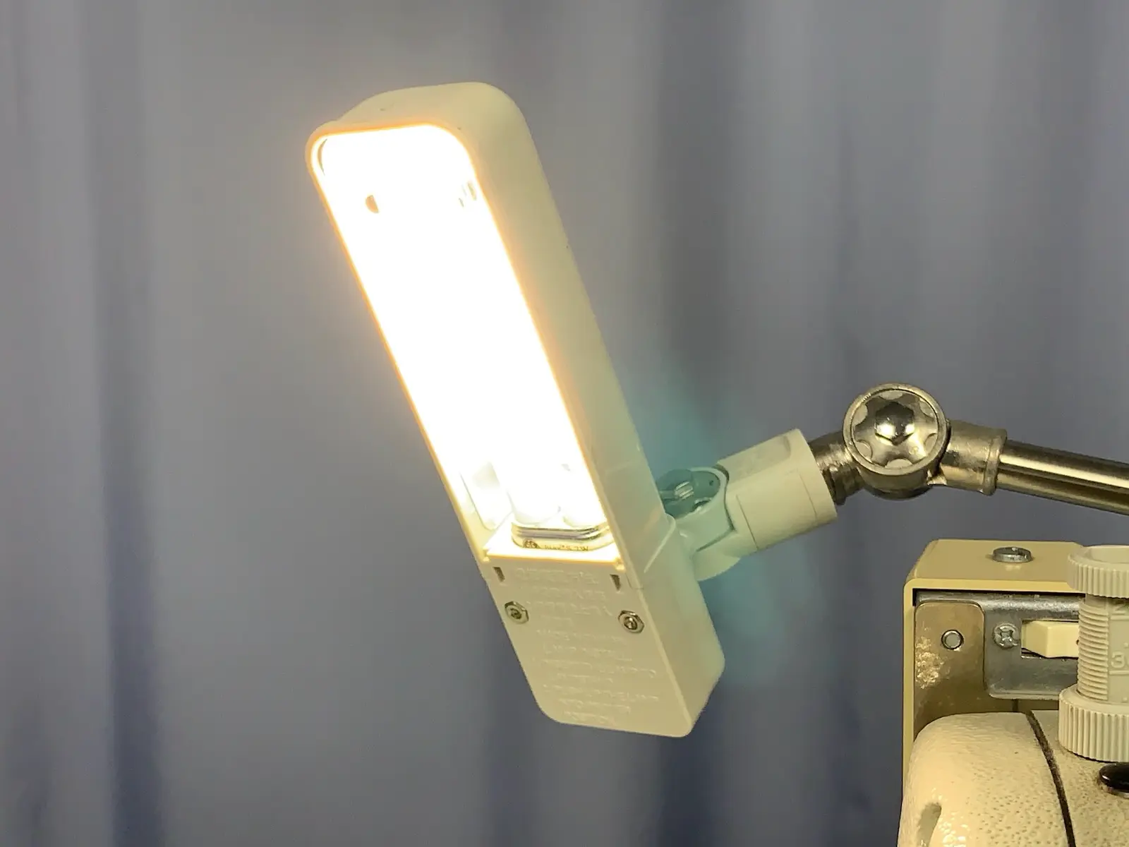 Brother S-7200A Industrial Direct Drive Lockstitch Sewing Machine