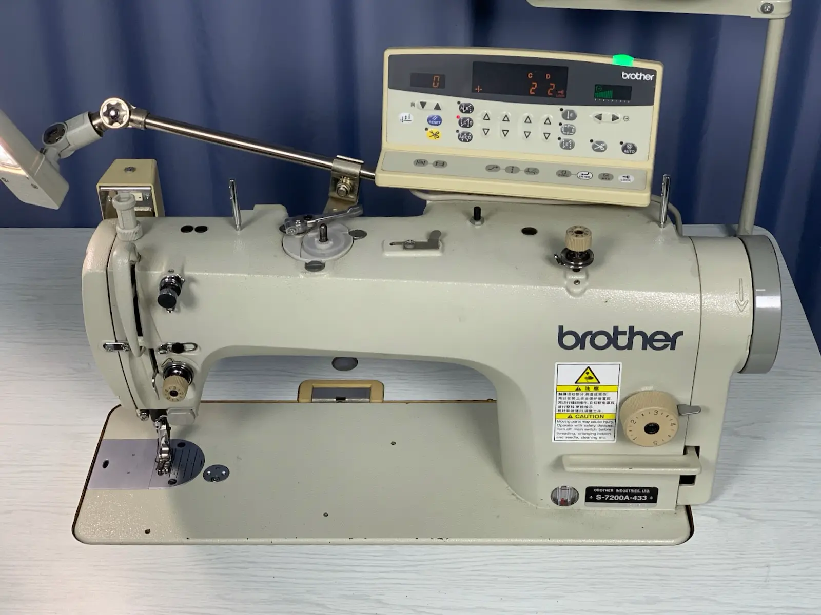 Brother S-7200A Industrial Direct Drive Lockstitch Sewing Machine
