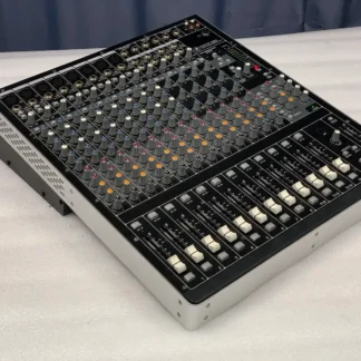 Mackie Onyx 1620i 16 Channel Premium FireWire Recording Mixer Interface - Analog