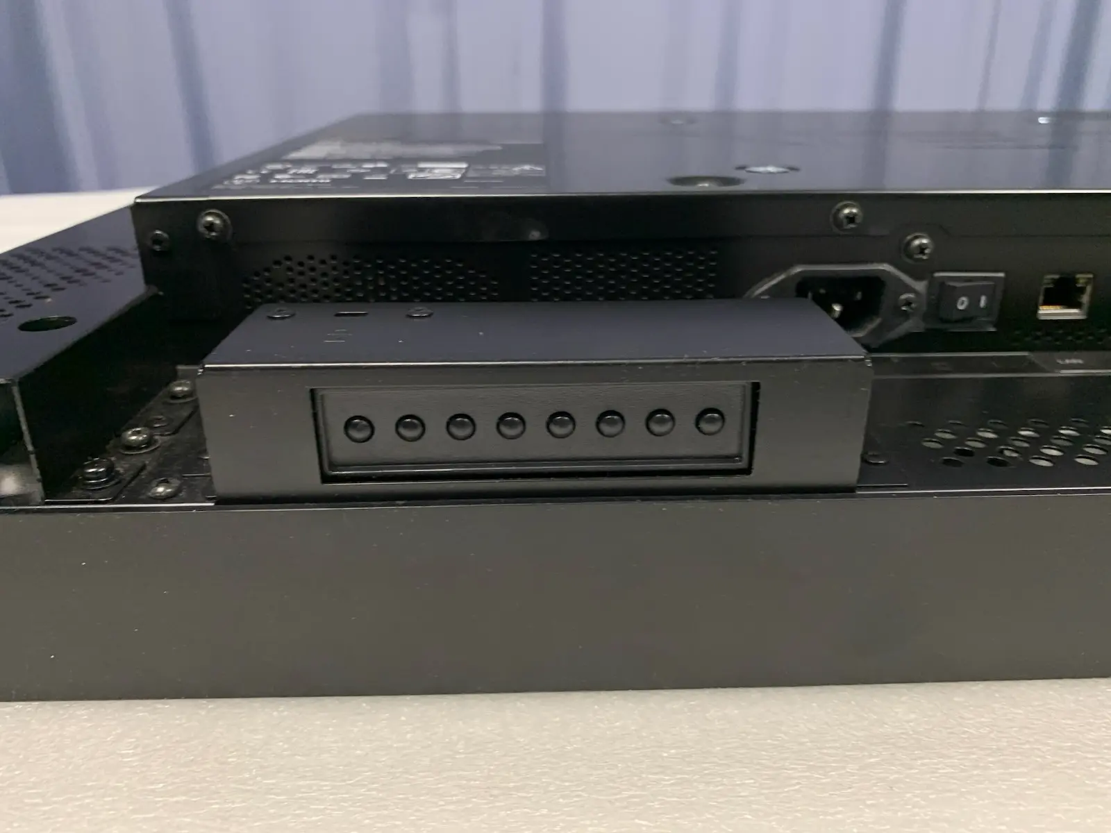 NEC MultiSync V323 32" LED Commercial Monitor + Integrated Intel OPS PC - FHD